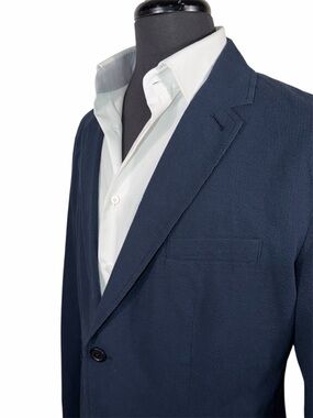 ARMANI EXCHANGE NAVY SEERSUCKER SPORT COAT SZ 42 MINIMAL STRUCTURE SURGEON CUFFS